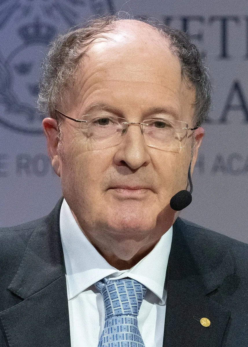 Gregory P. Winter