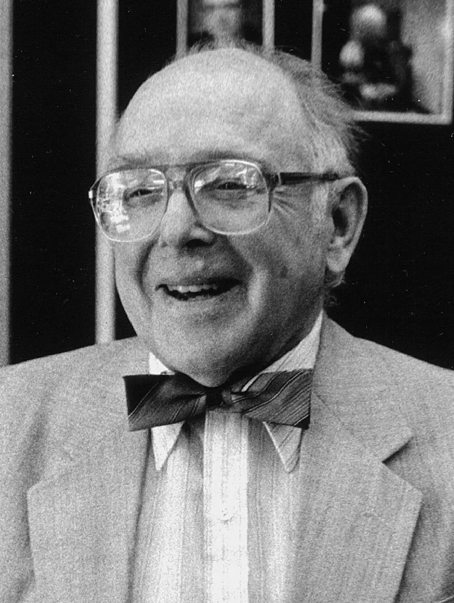 Clifford G. Shull