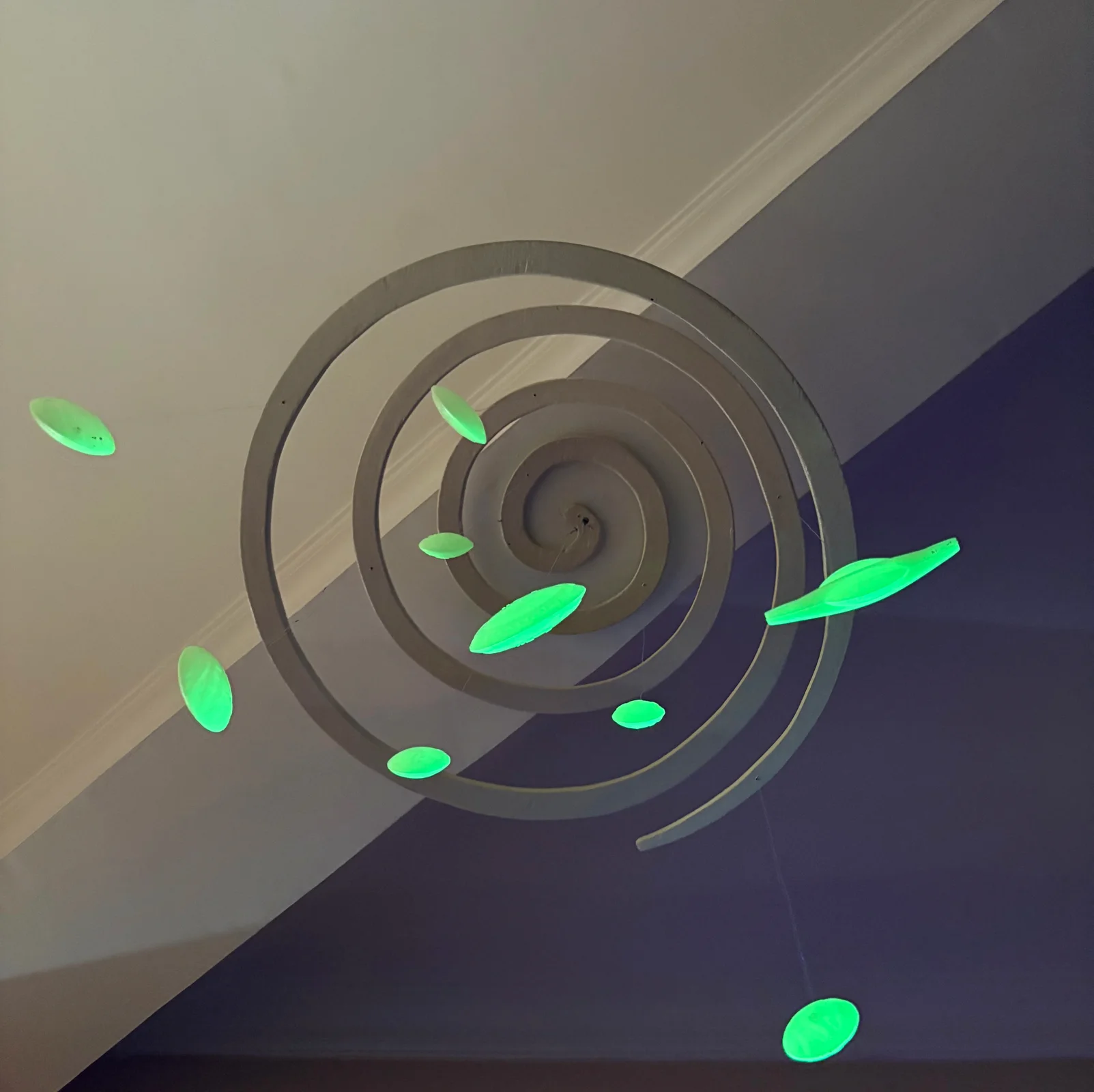 Glow-in-the-Dark Planets