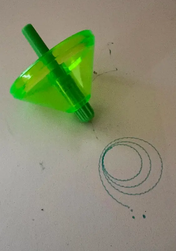 Spin Art Top