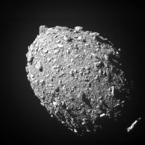 The last full picture of the small asteroid Dimorphos, a pile of boulders, taken by DART seconds before impact